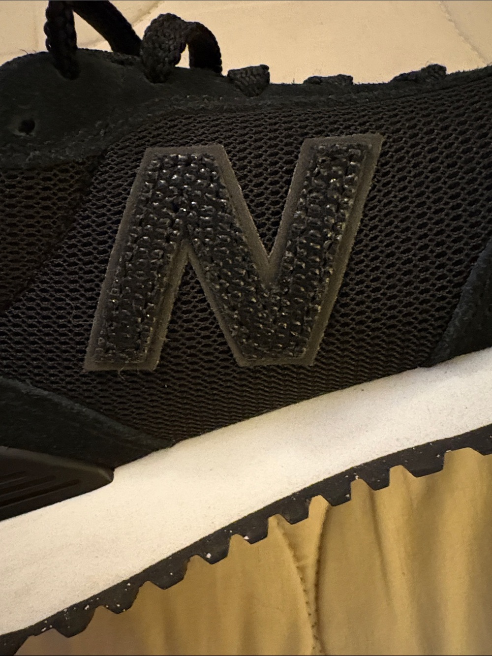 New Balance Women’s Black Mesh Lace-Up Sneakers